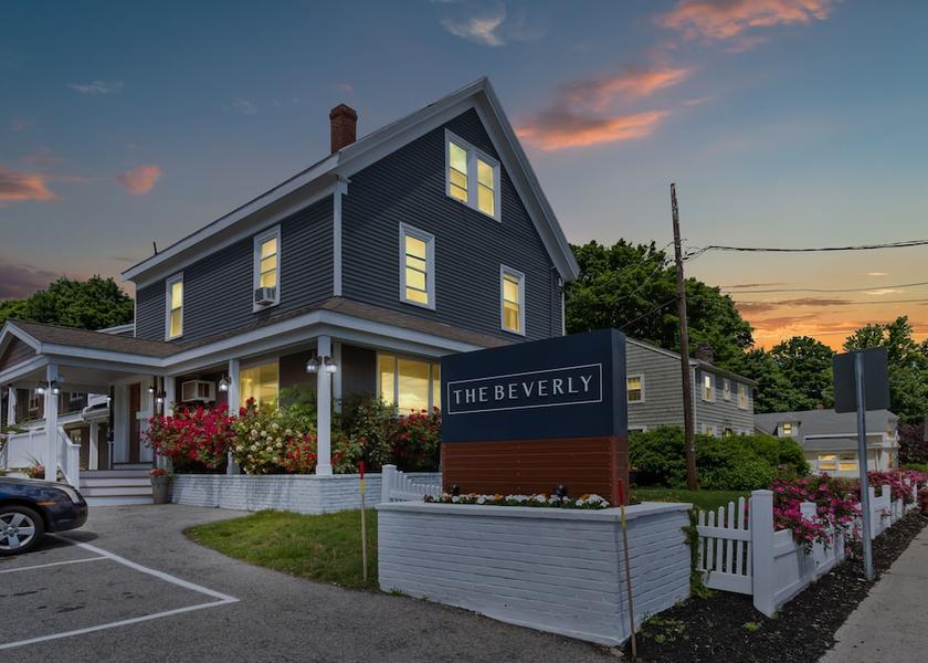 Massachusetts Beverly Exterior Detail