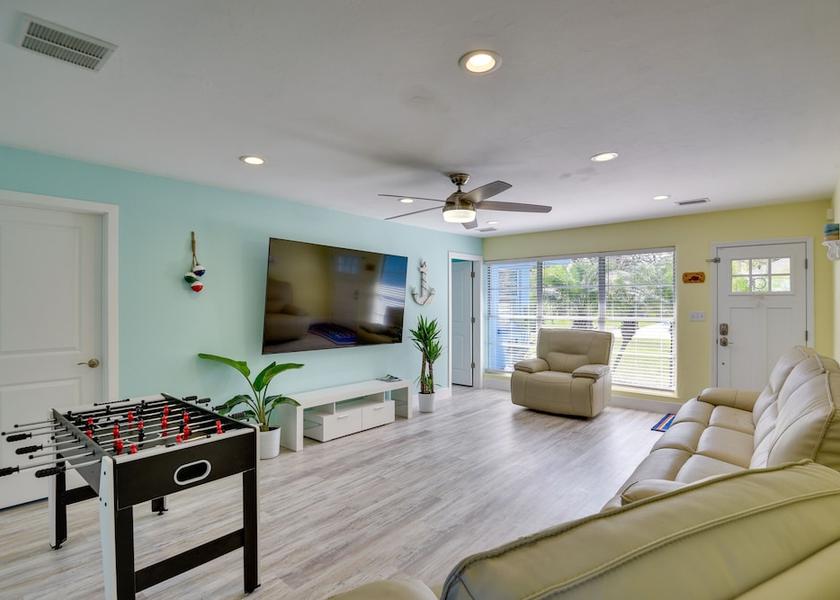 Florida Port Orange Interior Entrance