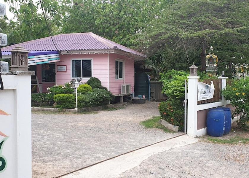 Phetchaburi Phetchaburi Entrance