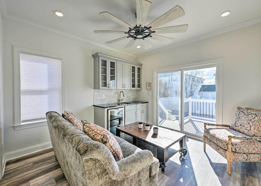 New Jersey North Wildwood Interior Entrance