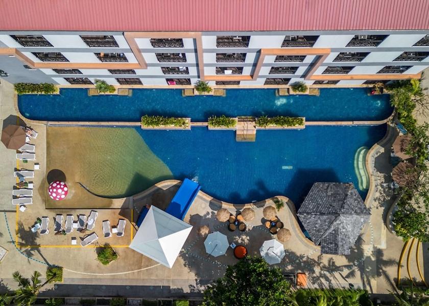 Phuket Karon Exterior Detail