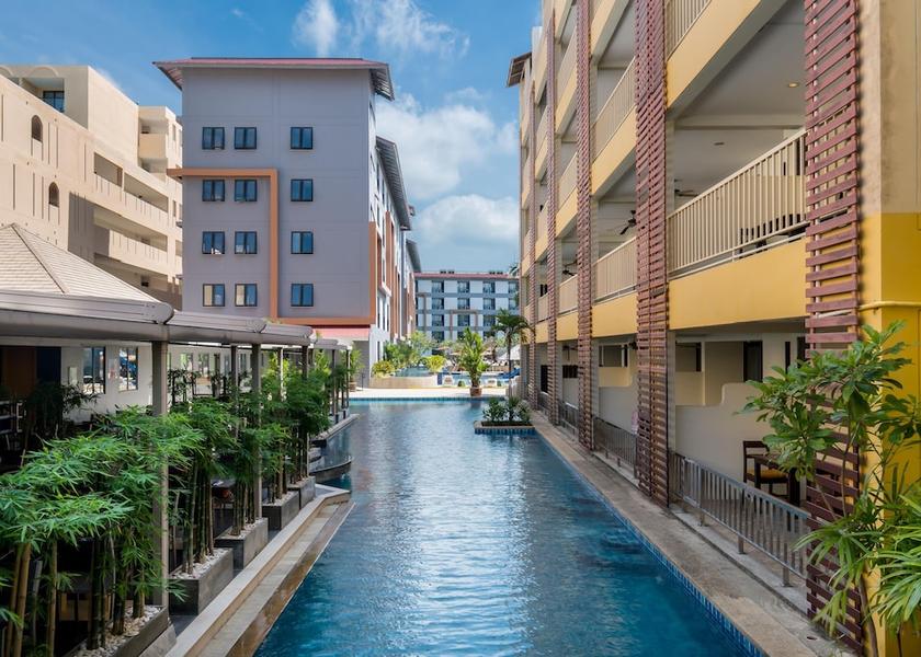 Phuket Karon Exterior Detail