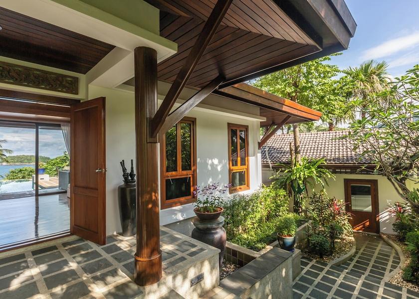 Phuket Karon Exterior Detail