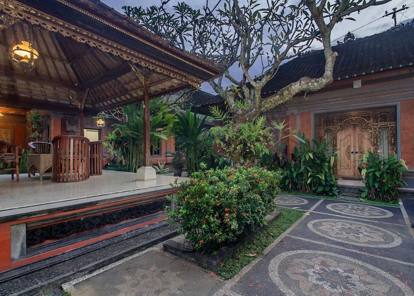 Bali Sukawati Terrace/patio