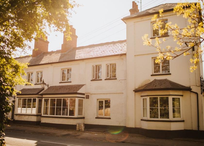 England Letchworth Exterior Detail