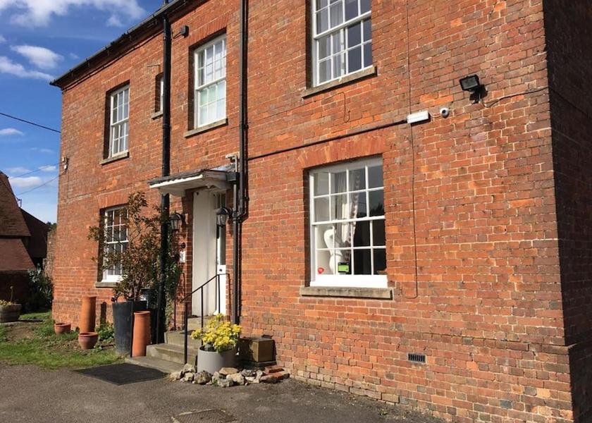 England Thatcham Exterior Detail