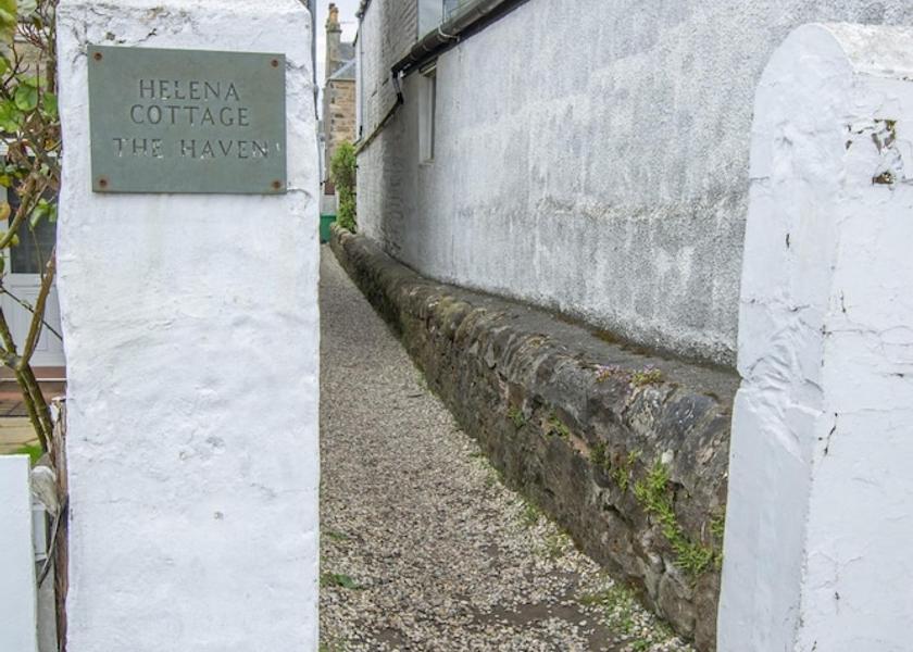 Scotland Leven Room