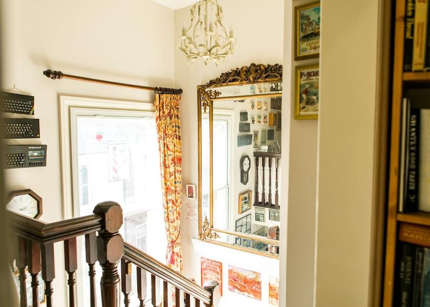 England Royal Tunbridge Wells Interior Entrance