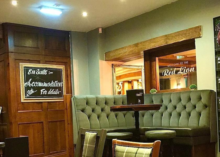 England Gainsborough Bar