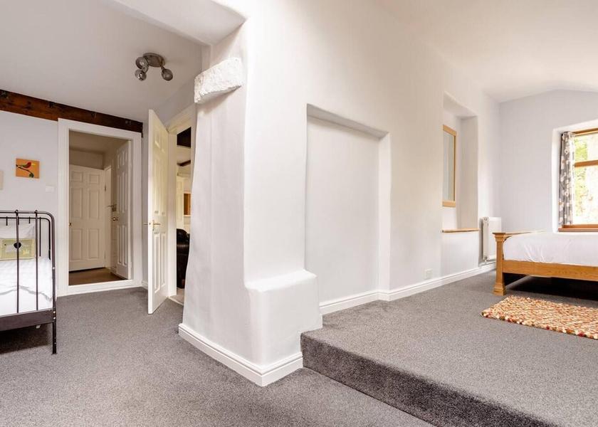 England Keighley Room