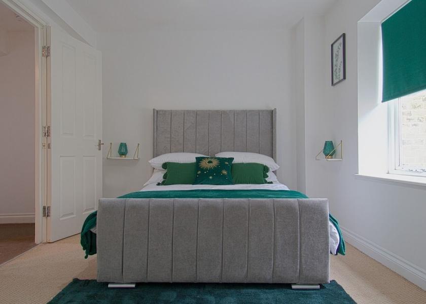 England Keighley Room