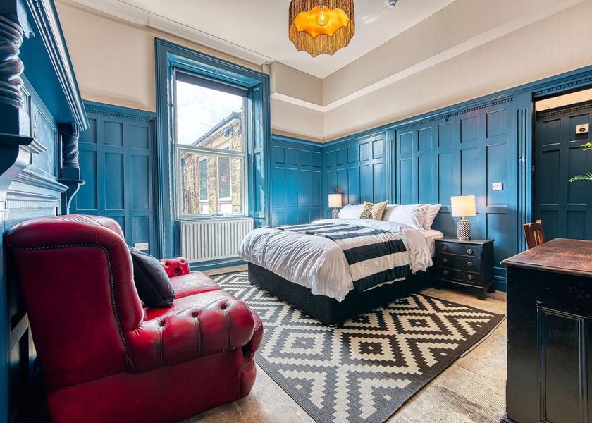 England Keighley Room