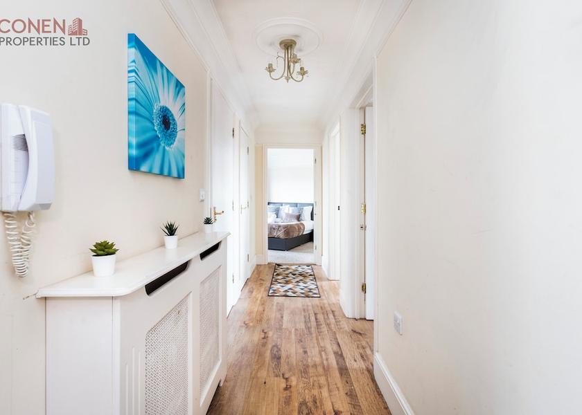 England Grays Interior Entrance