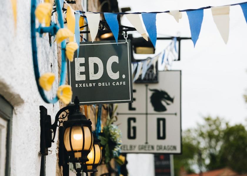 England Bedale Exterior Detail