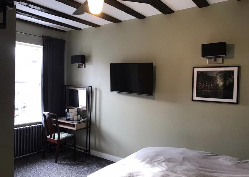 England Selby Room
