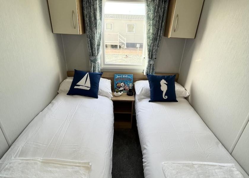 England Morecambe Room