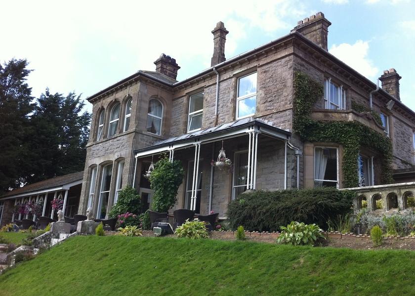 England Cockermouth Exterior Detail