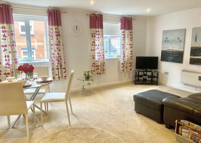 England Kettering Interior Entrance