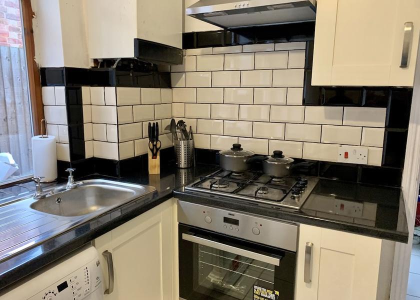 England Kettering Interior Entrance