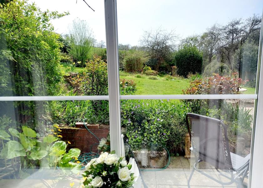 England Axminster Balcony