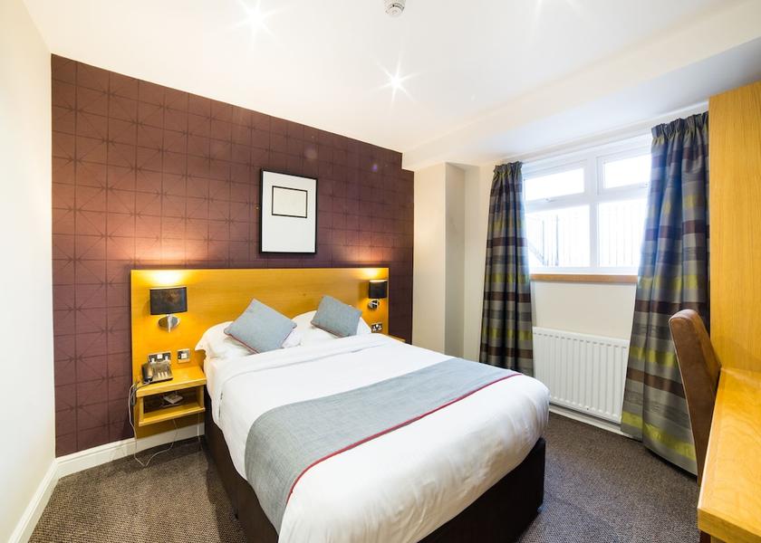 England Barrow-In-Furness Room