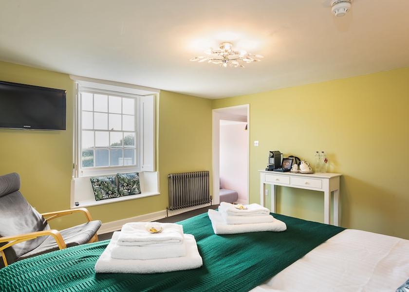 England Lyme Regis Room