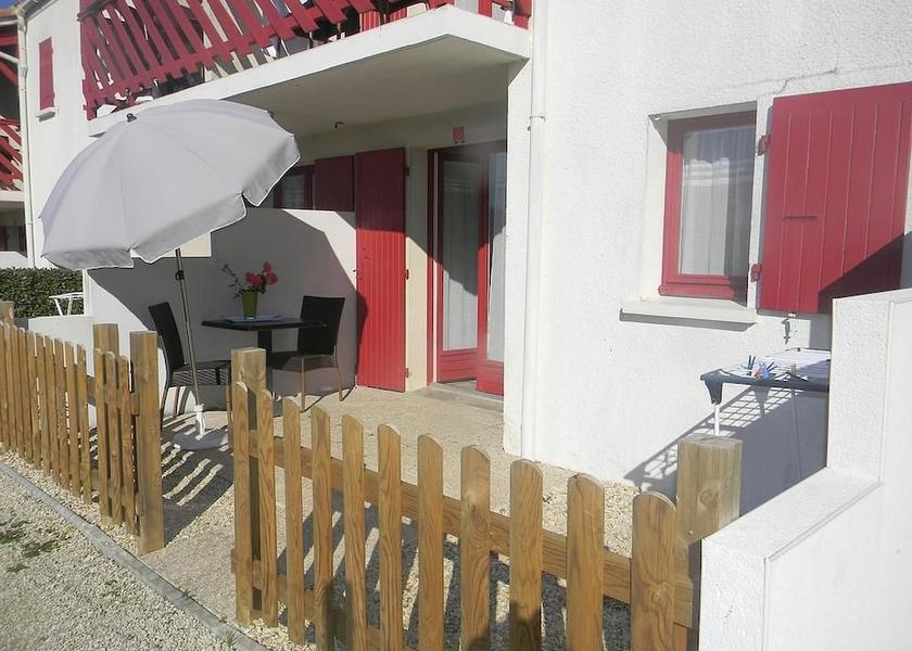 Nouvelle-Aquitaine Jonzac Terrace