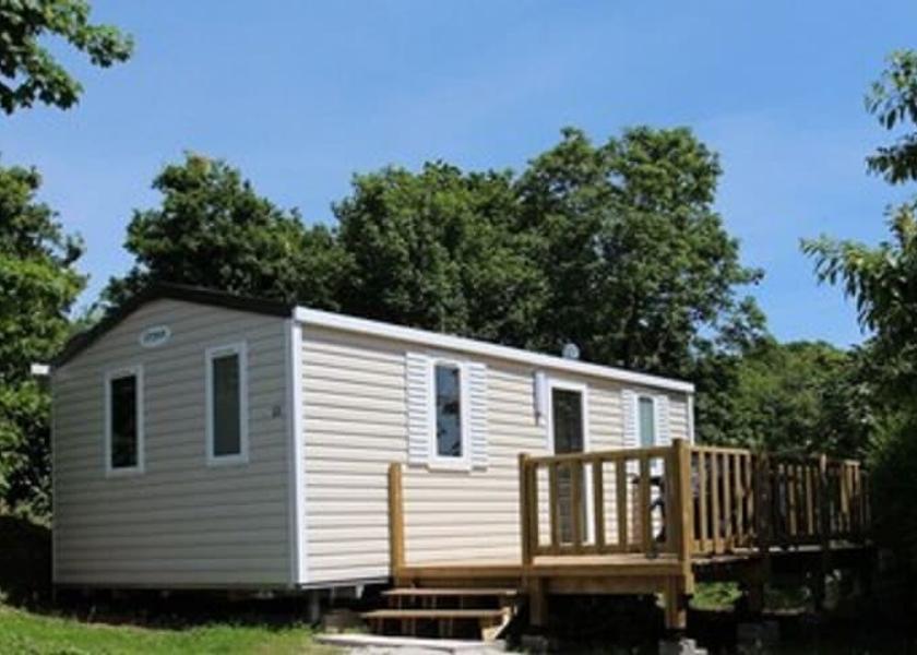 Brittany Concarneau Facade