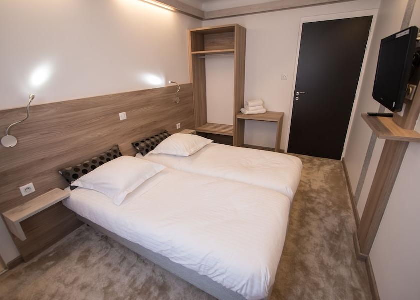 Auvergne-Rhone-Alpes Modane Room