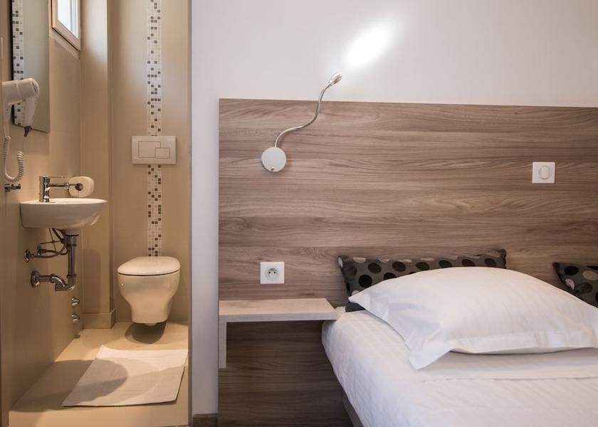 Auvergne-Rhone-Alpes Modane Room