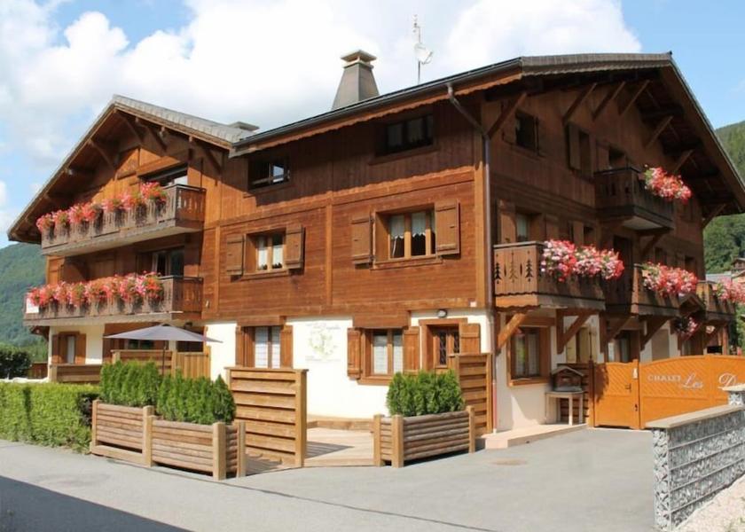 Auvergne-Rhone-Alpes Morzine Exterior Detail