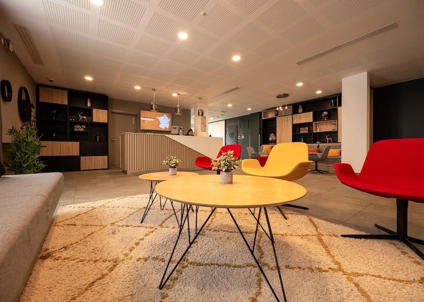 Ile-de-France Velizy-Villacoublay Reception