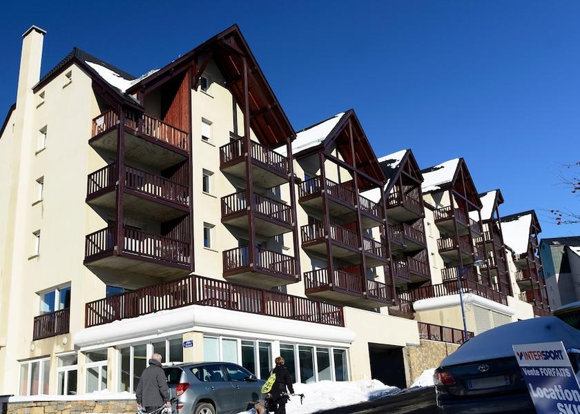 Occitanie Germ Exterior Detail