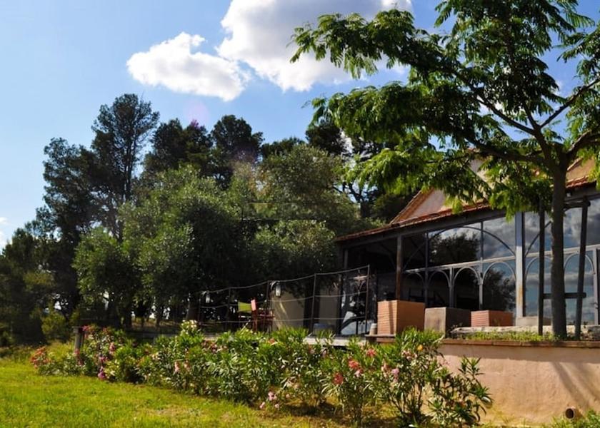 Occitanie Saint-Laurent-De-La-Cabrerisse Exterior Detail