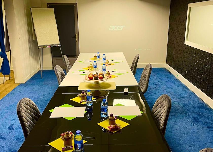 Occitanie Mauguio Meeting Room