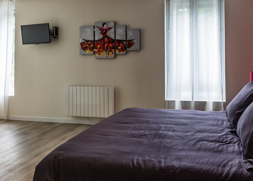 Nouvelle-Aquitaine Chatellerault Room