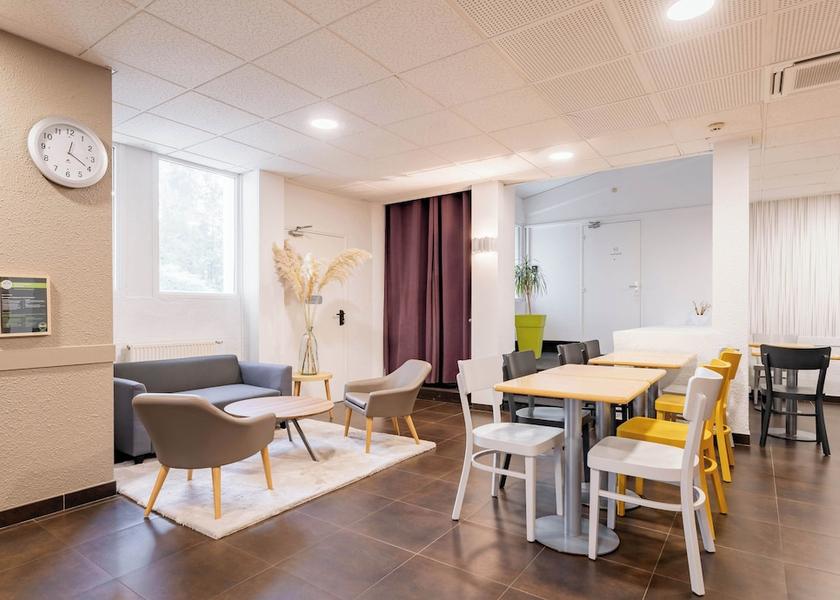 Hauts-de-France Rouvignies Reception