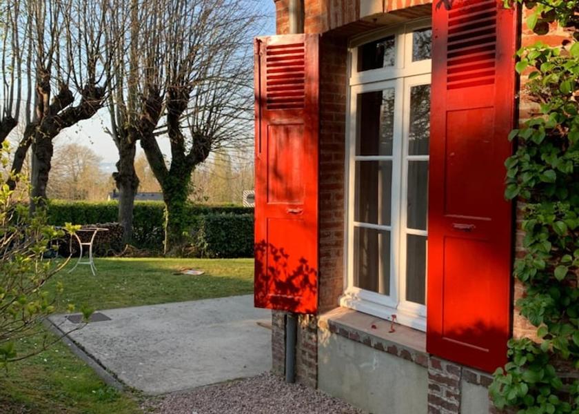 Normandy Cricqueboeuf Exterior Detail