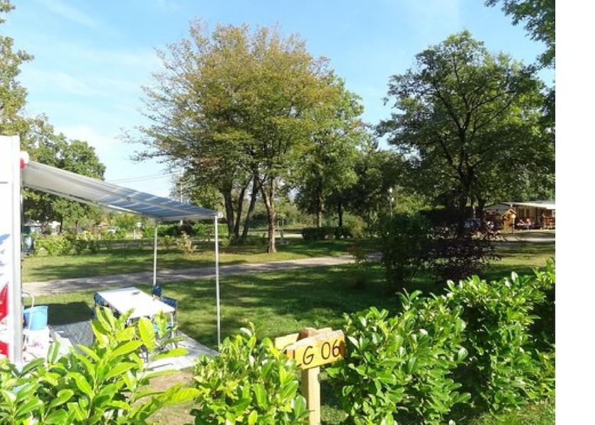 Auvergne-Rhone-Alpes Thonon-Les-Bains Exterior Detail