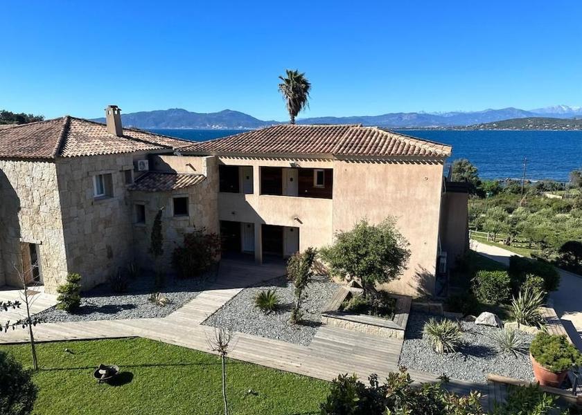 Corsica Coti-Chiavari Facade