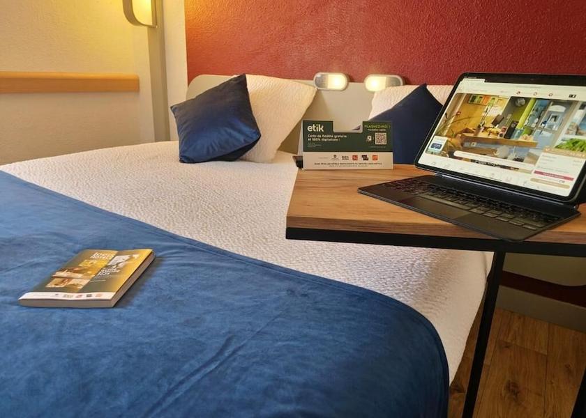 Île-de-France Saint-Germain-les-Corbeil Room