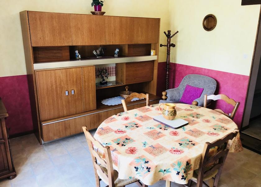 Occitanie Cauterets In-Room Dining