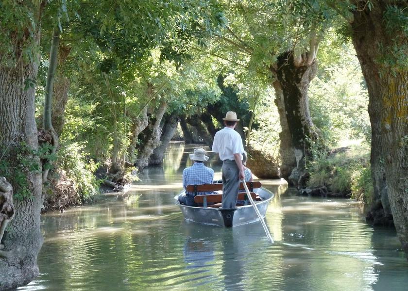 Pays de la Loire Montreuil Point of interest