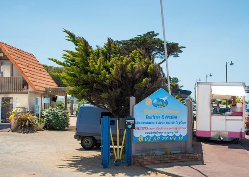 Pays de la Loire Saint-Michel-Chef-Chef Facade