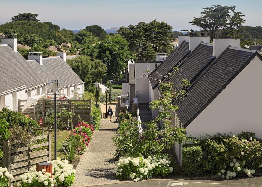 Brittany Tregastel Exterior Detail