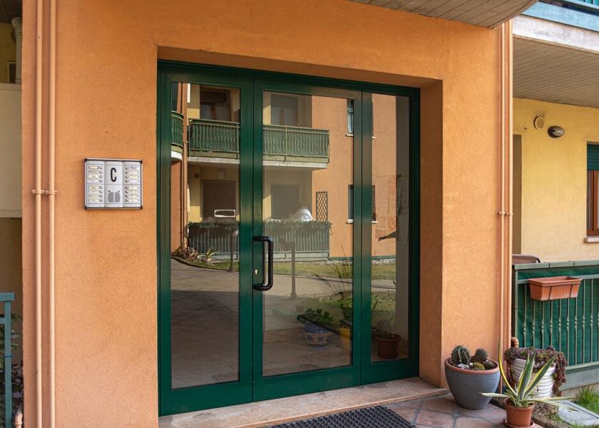 Veneto Castelnuovo del Garda Facade