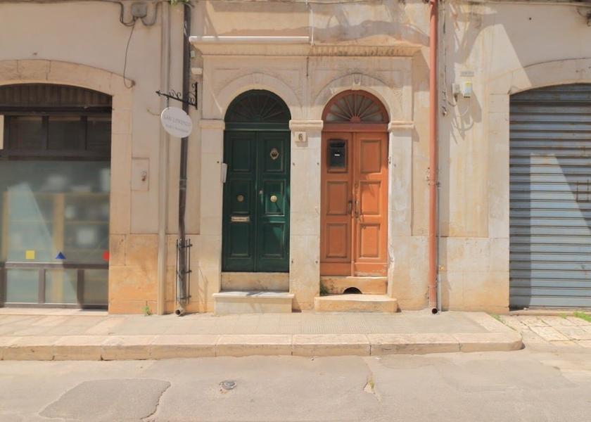 Puglia Conversano Exterior Detail