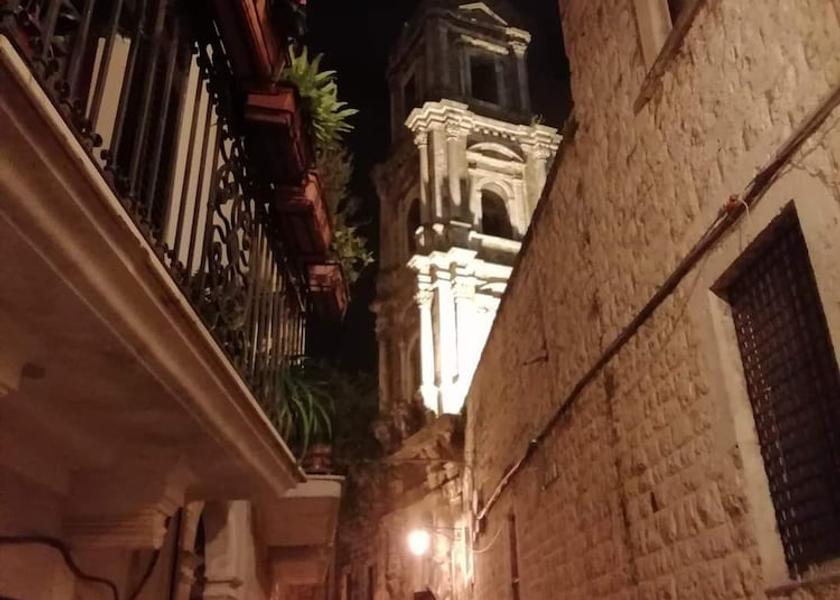 Puglia Conversano Street View