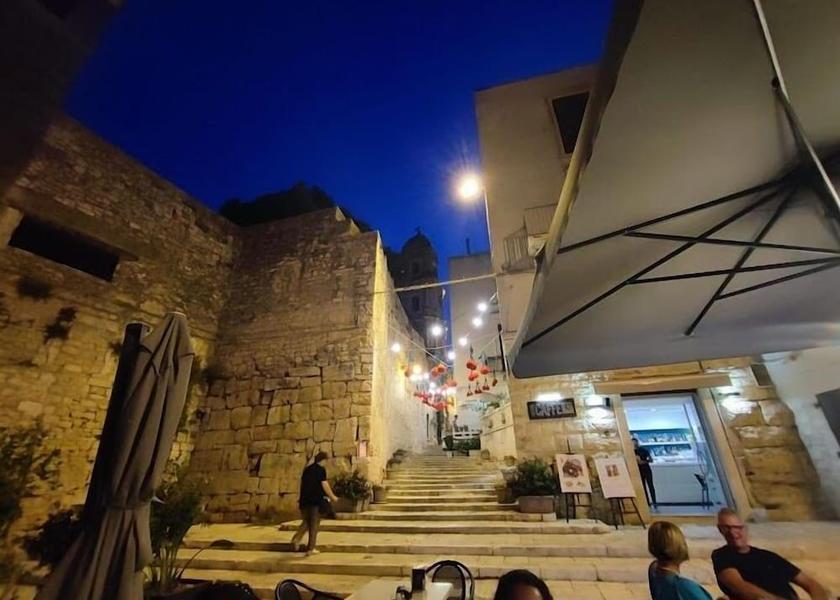 Puglia Conversano Restaurant