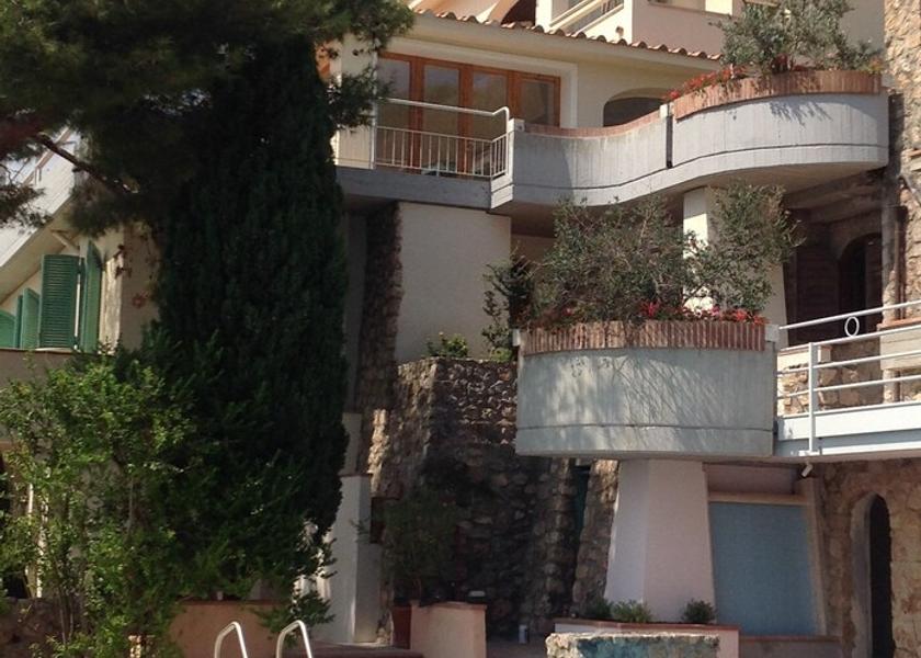 Tuscany Monte Argentario Exterior Detail